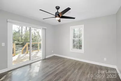 4044 Dinglewood Avenue, Charlotte, NC 28205 - Photo 13