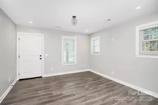 4044 Dinglewood Ave, Charlotte, NC 28205 - Photo 3