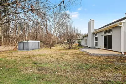 12145 Landing Green Drive, Charlotte, NC 28277 - Photo 21