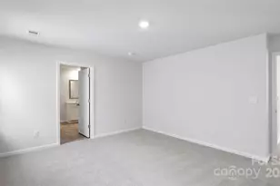 35 Caroline Vly Ln, Hendersonville, NC 28792 - Photo 17