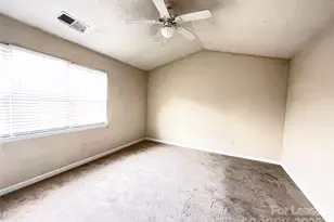 10032 Pergola View Ct, Charlotte, NC 28213 - Photo 9