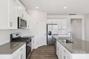 3916 Ashton Dr NW, Conover, NC 28613 - Photo 7