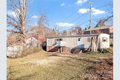 1905 Old Spartanburg Road, Hendersonville, NC 28792 - Photo 21