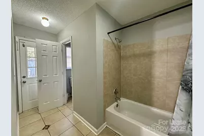 9501 Pondside Lane, Charlotte, NC 28213 - Photo 21