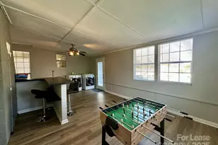 9501 Pondside Ln, Charlotte, NC 28213 - Photo 5