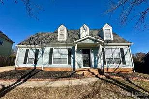 9501 Pondside Ln, Charlotte, NC 28213 - Photo 1