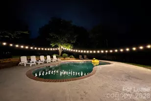 9501 Pondside Ln, Charlotte, NC 28213 - Photo 29