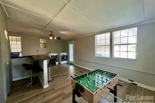 9501 Pondside Ln, Charlotte, NC 28213 - Photo 5