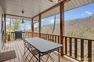 950 Main St, Chimney Rock, NC 28720 - Photo 21
