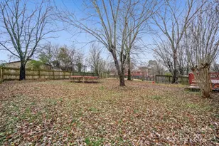 2815 Bustlehead Ct, Charlotte, NC 28262 - Photo 35