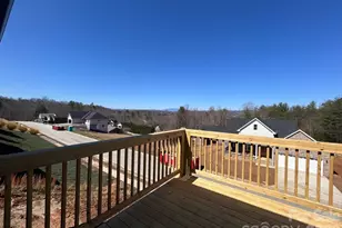 426 Huntington Woods Street SE, Lenoir, NC 28645 - Photo 9