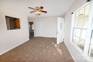 621 23rd St NW, Hickory, NC 28601 - Photo 7