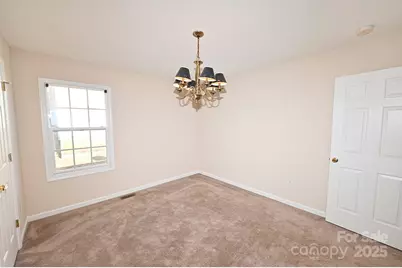 621 23rd Street NW, Hickory, NC 28601 - Photo 21