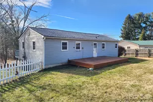 31 Stanley St, Candler, NC 28715 - Photo 5