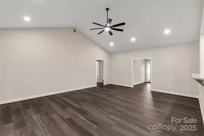 1489 Paraham Road S, York, SC 29745 - Photo 9