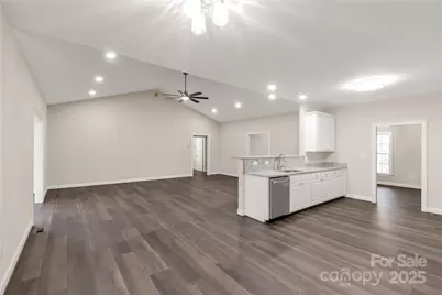 1489 Paraham Road S, York, SC 29745 - Photo 11