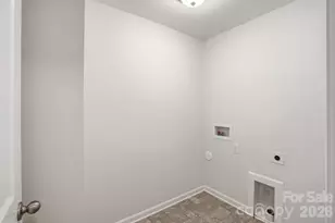 8924 Inverness Bay Rd, Charlotte, NC 28278 - Photo 35