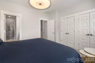 235 S Bruns Ave, Charlotte, NC 28208 - Photo 13