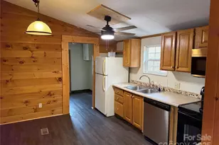 55 Twin Oaks Ln, Spruce Pine, NC 28777 - Photo 7