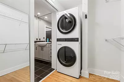 505 E 6th Street #1003, Charlotte, NC 28202 - Photo 23