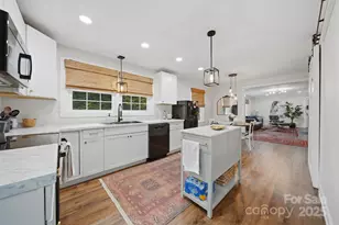 524 Hibriten Dr SE, Lenoir, NC 28645 - Photo 11