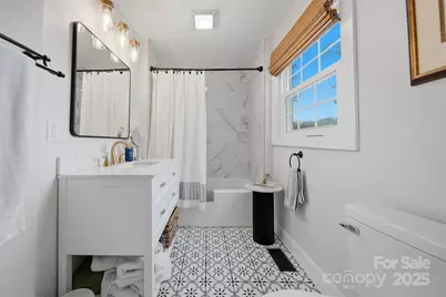 524 Hibriten Drive SE, Lenoir, NC 28645 - Photo 17