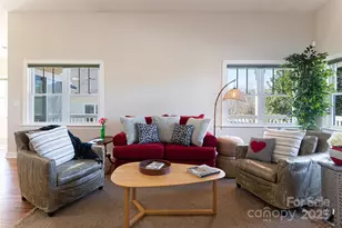 32 White Fox Dr, Fletcher, NC 28732 - Photo 9