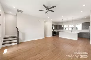 312 Ferebee Pl, Charlotte, NC 28213 - Photo 19