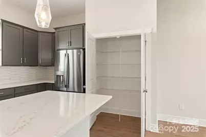 312 Ferebee Place, Charlotte, NC 28213 - Photo 11