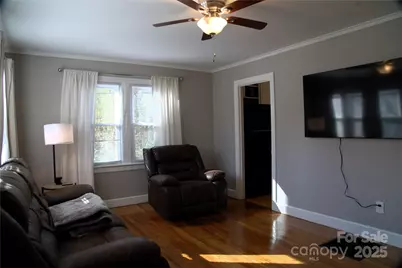 748 W 2nd Street, Lincolnton, NC 28092 - Photo 3