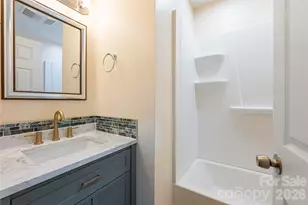 622 N Main St, Canton, NC 28716 - Photo 29