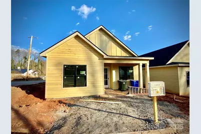 174 N Mitchell Street, Rutherfordton, NC 28139 - Photo 1