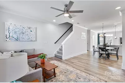 761 Seigle Point Drive, Charlotte, NC 28204 - Photo 9