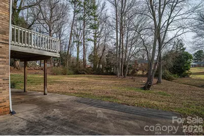 1009 Springs Road, Lincolnton, NC 28092 - Photo 15