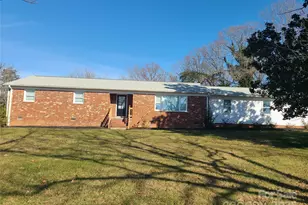 378 Cornelius Rd, Mooresville, NC 28117 - Photo 3