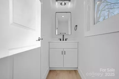 1010 E Lincoln Street, Lincolnton, NC 28092 - Photo 9