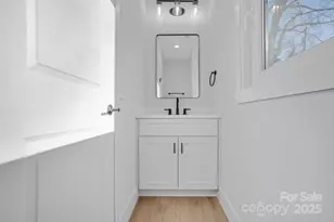 1010 E Lincoln St, Lincolnton, NC 28092 - Photo 9