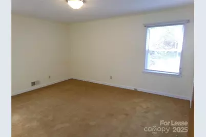 507 Valleyview Drive, Albemarle, NC 28001 - Photo 17