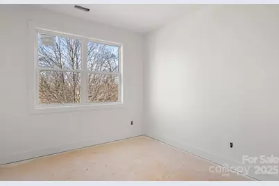 901 S Hoskins Road, Charlotte, NC 28216 - Photo 13