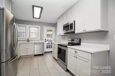 1418 Kenilworth Avenue, Charlotte, NC 28203 - Photo 11