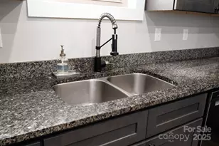 110 Front Porch Dr, Black Mountain, NC 28711 - Photo 9