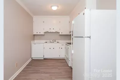 8711 Farmwood Court, Charlotte, NC 28214 - Photo 5