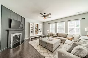 1817 Sapphire Meadow Dr, Fort Mill, SC 29715 - Photo 11