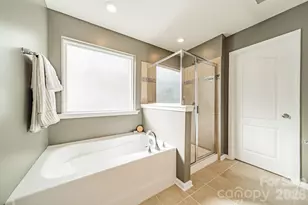 1817 Sapphire Meadow Dr, Fort Mill, SC 29715 - Photo 25