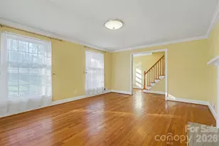 1215 Robinhood Cir, Charlotte, NC 28227 - Photo 5