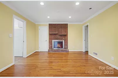 1215 Robinhood Circle, Charlotte, NC 28227 - Photo 11