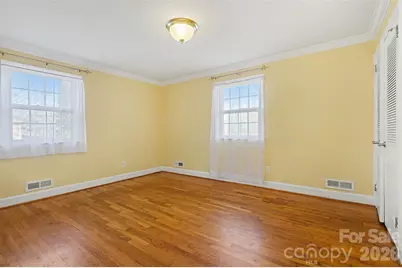 1215 Robinhood Circle, Charlotte, NC 28227 - Photo 17