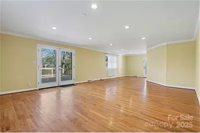 1215 Robinhood Circle, Charlotte, NC 28227 - Photo 13