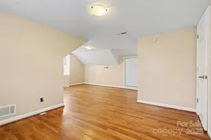 1215 Robinhood Cir, Charlotte, NC 28227 - Photo 25