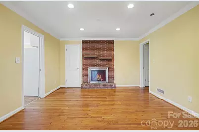 1215 Robinhood Circle, Charlotte, NC 28227 - Photo 11